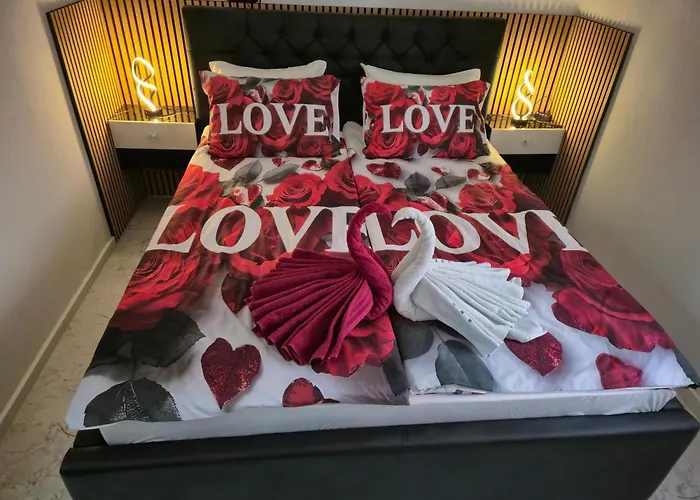 Anaya דירה בובק