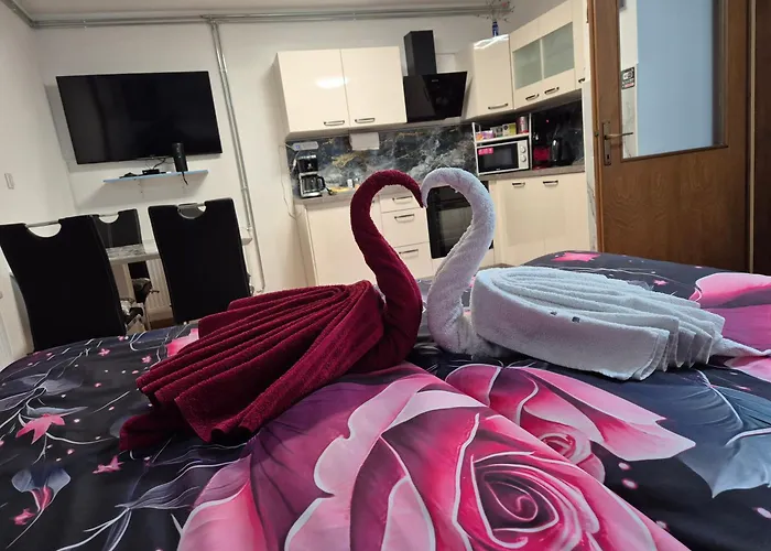 Anaya דירה בובק